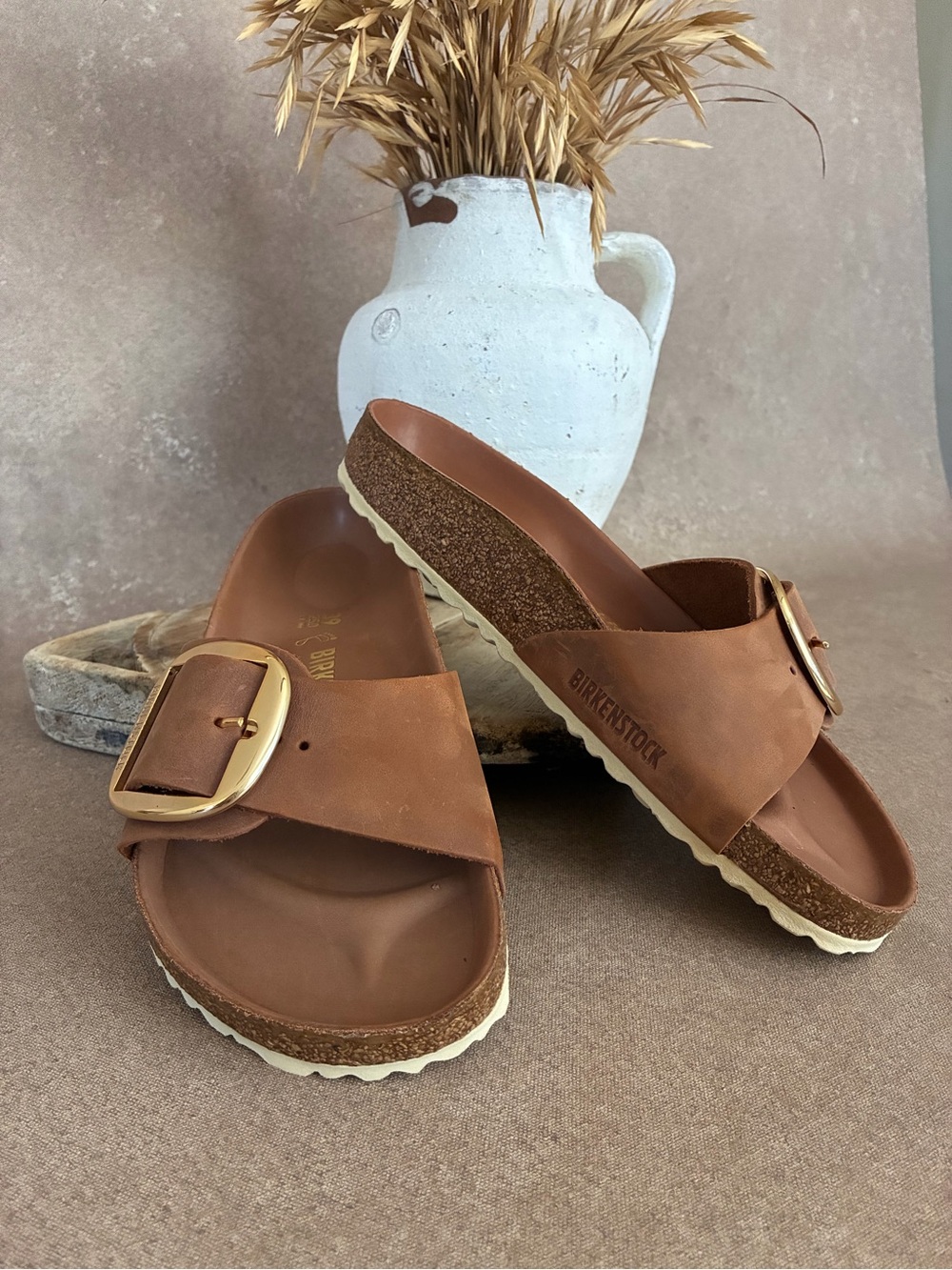 NWOT Birkenstock Madrid Big Buckle Women’s Cognac Brown Nubuck Leather Sandals - Picture 2 of 8